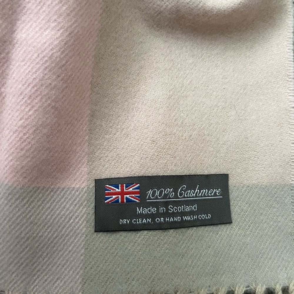 Scarf - Picture 3 of 3